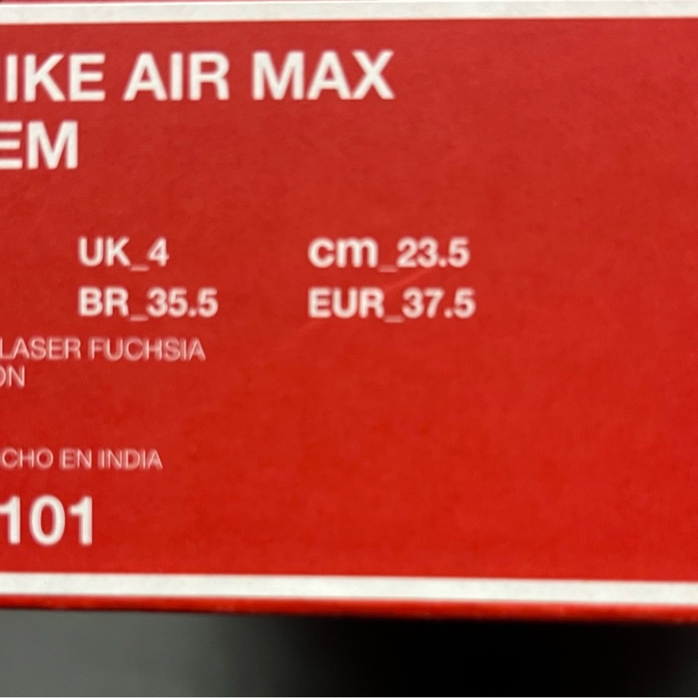Women’s Nike Air Max Axis Prem - Brand new in box - Size: 6.5 - Picture 8 of 8